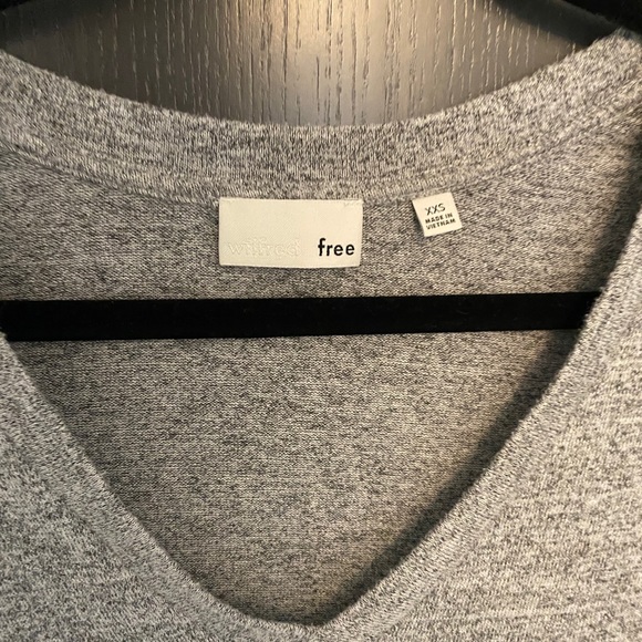 Grey Wilfred Free cropped sweater - Picture 2 of 2